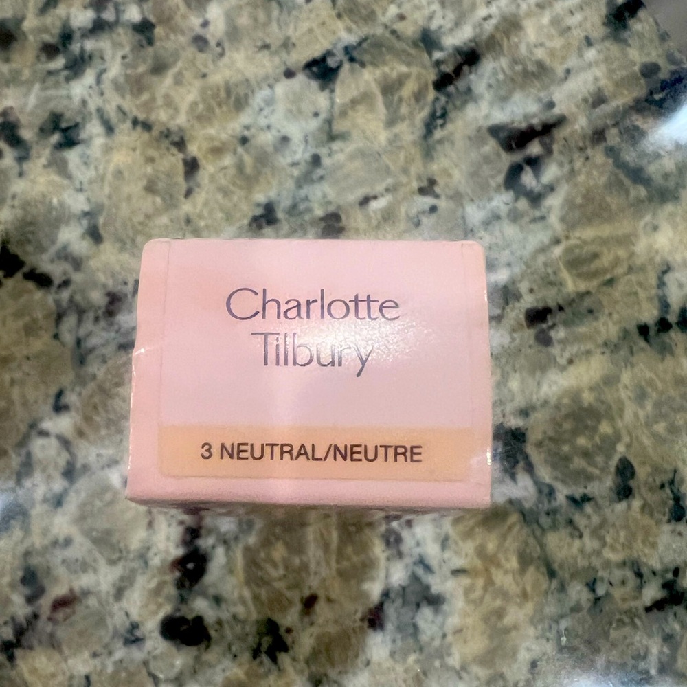 Charlotte Tilbury Airbrush Flawless Foundation in Neutral.  NIB.